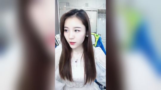 我在斗鱼看大琳Dalin直播颜值