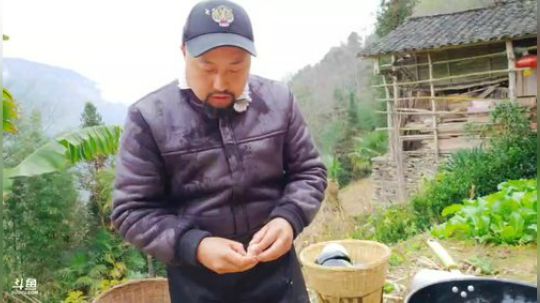 高山人家乡民的晚餐(≧ω≦)/ 2018-12-05 16点场