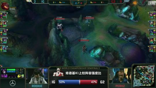 我在斗鱼看英雄联盟官方赛事直播英雄联盟