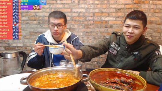 liyunanhj发布了一个斗鱼视频2018-12-06