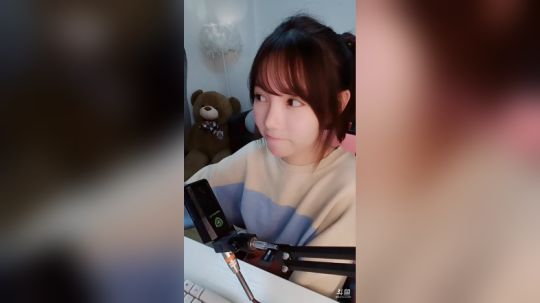 花街灯如昼zz发布了一个斗鱼视频2018-12-07