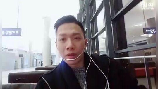 我在虹桥等飞机 2018-12-07 17点场