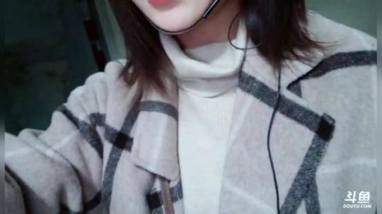 肖淑洁生命中的光和盐发布了一个斗鱼视频2018-12-06