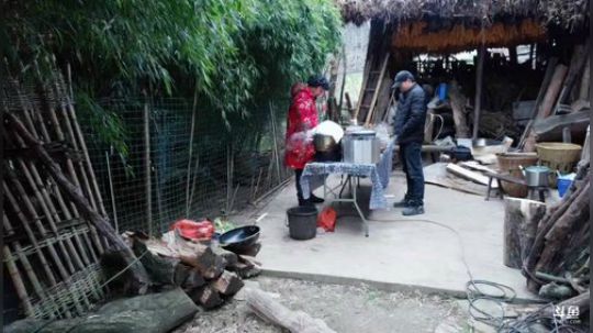 《高山人家乡民的晚餐》(≧ω≦)/ 2018-12-07 17点场