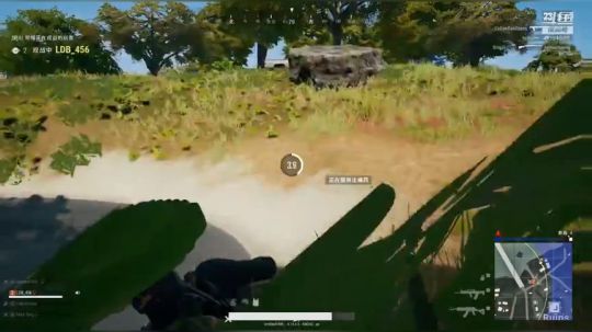 四面八方都是人