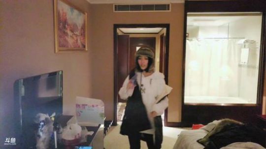 心心恋凡发布了一个斗鱼视频2018-12-10