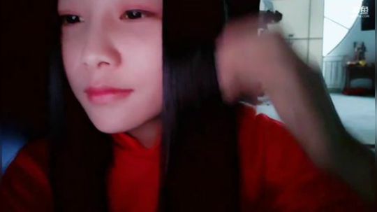肖淑洁生命中的光和盐发布了一个斗鱼视频2018-12-10