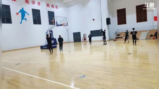 sunstrong的直播间 2018-12-11 18点场