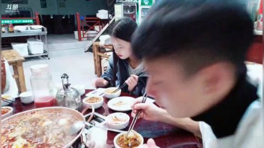 飞机晚点，去见红瑞~~~~ 2018-12-10 21点场