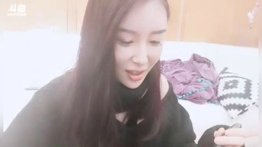 心心恋凡发布了一个斗鱼视频2018-12-12