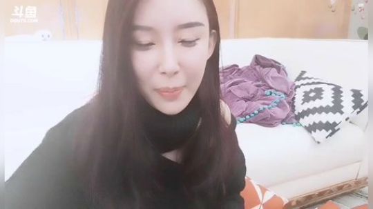 心心恋凡发布了一个斗鱼视频2018-12-12