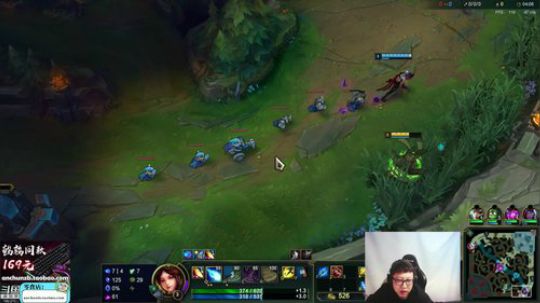 liyunanhj发布了一个斗鱼视频2018-12-13