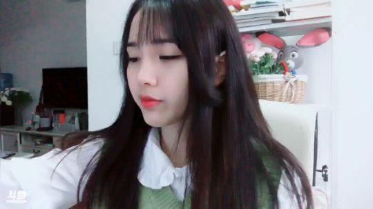 我在斗鱼看可爱的圆圆啊直播颜值横屏