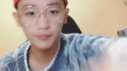 我努力了！不准笑！！！照片变视频了