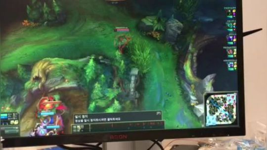 二级没有人可以躲掉我的闪现预判钩嗷