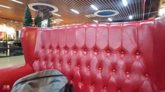 我在斗鱼看威海大叔直播美食