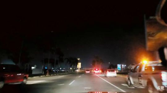 登月团丶离去发布了一个斗鱼视频2018-12-18