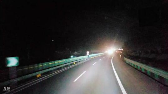 19号《纪实直播》TD特别篇 华山秦岭 2018-12-18 18点场