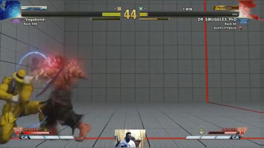 当场去世！戏精Smug排位遭遇街霸5新角色影隆，卒！