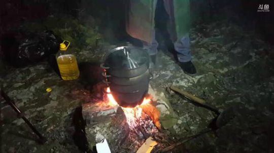 liyunanhj发布了一个斗鱼视频2018-12-20