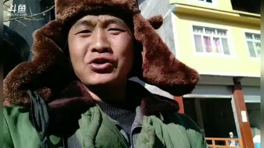 4裤全输发布了一个斗鱼视频2018-12-20