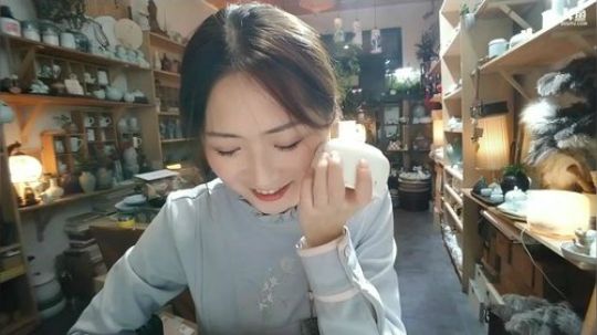 每天准时开店，周四也在开店 2018-12-20 22点场