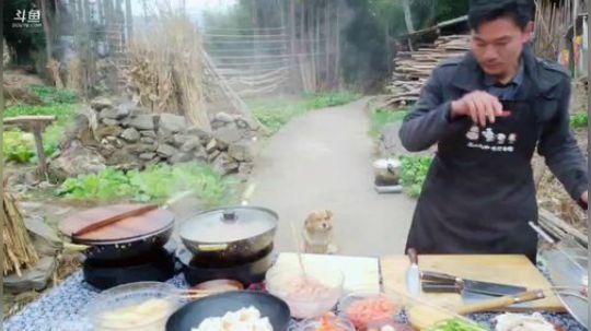 今天开除光头(≧ω≦)/ 2018-12-21 16点场