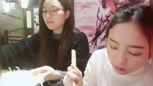 肖淑洁生命中的光和盐发布了一个斗鱼视频2018-12-21