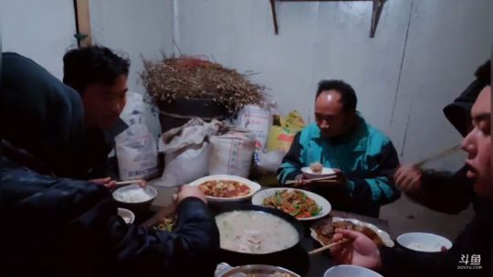 今天开除光头(≧ω≦)/ 2018-12-21 18点场