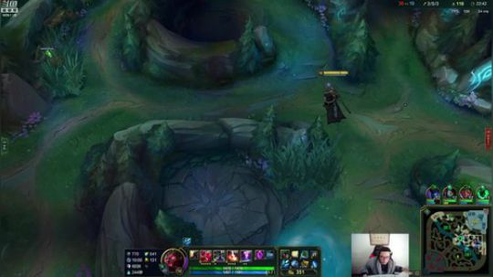 HHHISHHH发布了一个斗鱼视频2018-12-24