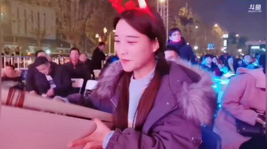 肖淑洁生命中的光和盐发布了一个斗鱼视频2018-12-24