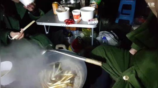 Tiramisu我喜欢发布了一个斗鱼视频2018-12-24