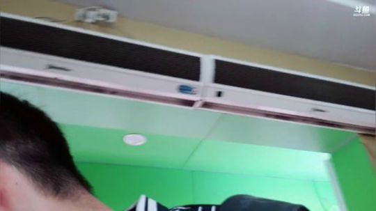 3点左右 开播 2018-12-23 15点场