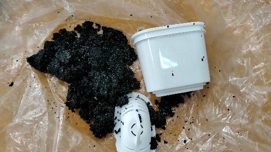 玩转创新屋  暴力拆解美的净水壶