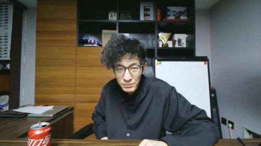 花街灯如昼zz发布了一个斗鱼视频2018-12-27