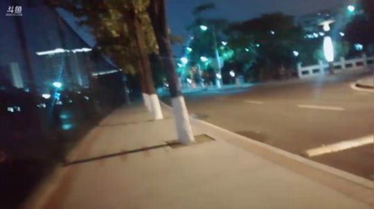 去华侨找寻雨荨的踪迹 2018-12-26 17点场