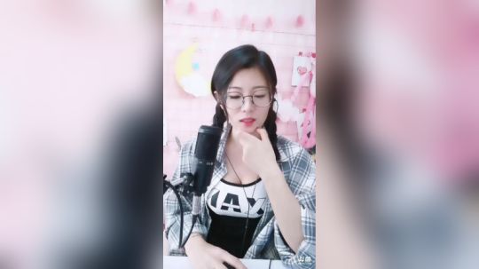 我在斗鱼看可爱christina直播颜值