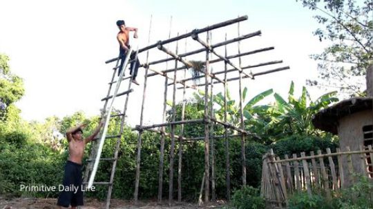 两越南小哥的哨塔【第一集】