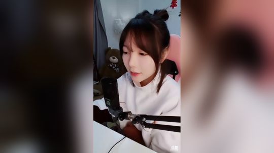hagetaka发布了一个斗鱼视频2019-01-02