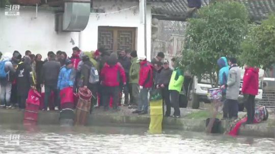 中华户外钓鱼的直播间 2019-01-03 00点场