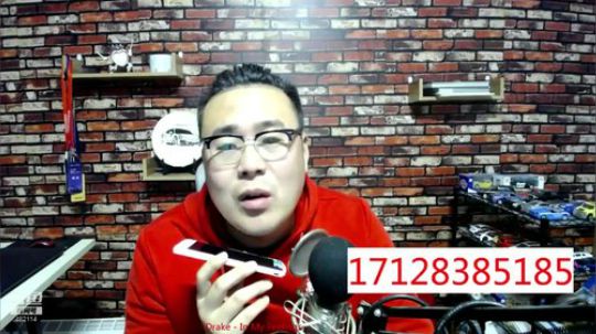 免费热线227，国企上班，家里想给买奔驰，我不建议