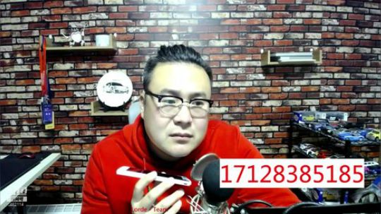 免费热线230，想买个6-7万的二手车跑滴滴.