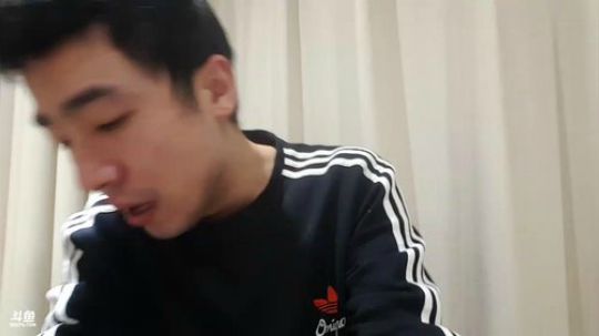 Tiramisu我喜欢发布了一个斗鱼视频2019-01-03