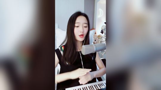 伤心hh发布了一个斗鱼视频2019-01-04