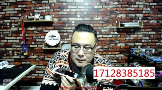 免费热线261，迈腾330担心月底不能倒车