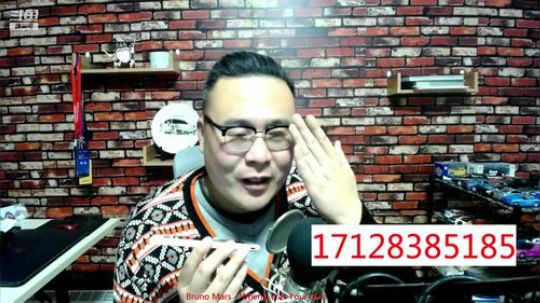 免费热线251，女朋友想买个车想买领克03