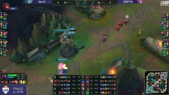 我在斗鱼看英雄联盟官方赛事直播英雄联盟