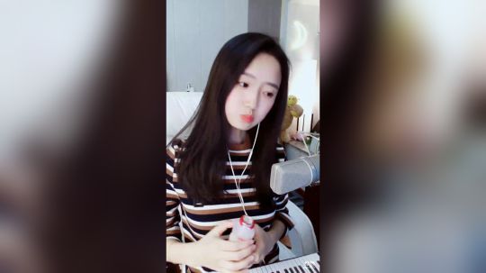 登月团丶离去发布了一个斗鱼视频2019-01-05