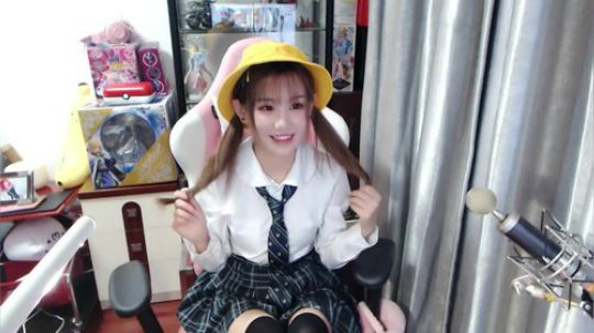 小学生喵