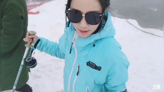 肖淑洁生命中的光和盐发布了一个斗鱼视频2019-01-07